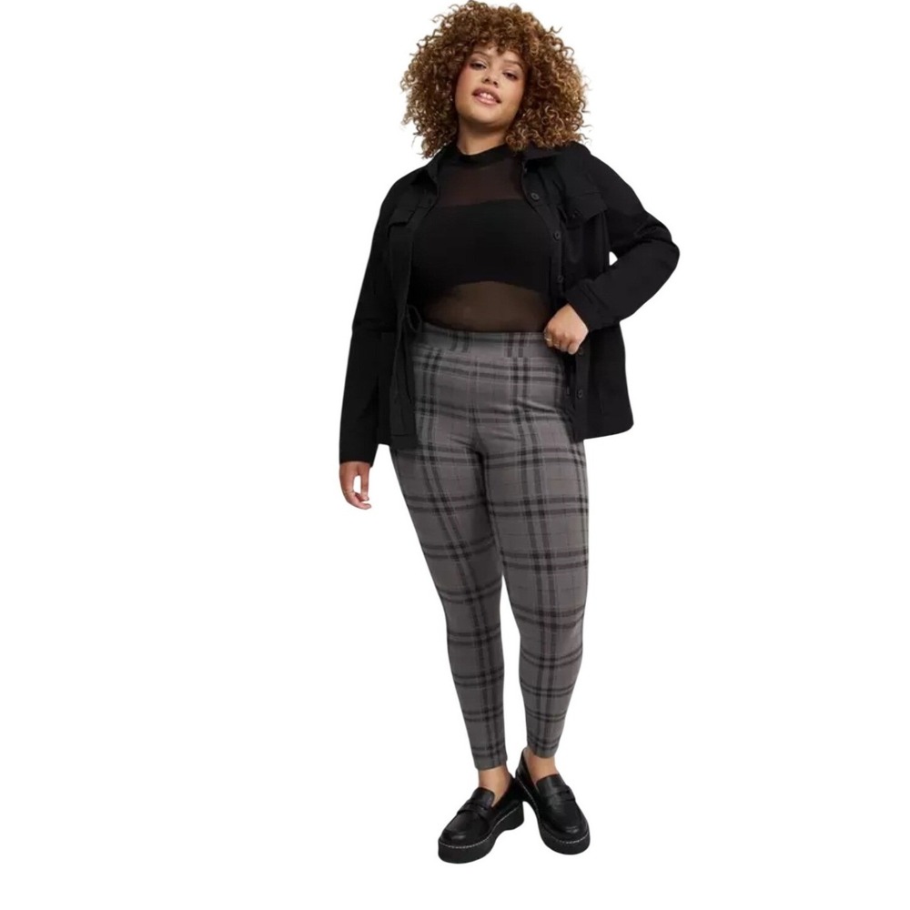 Torrid Grey‎ Black Plaid Premium Leggings High Rise Crop Plus Size 3 3X